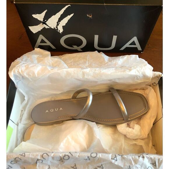 AQUA - L Sz 6 Flat Jelly Sandals. PVC Upper & Sole - Pewter Metallic NEW IN BOX! - Picture 3 of 12